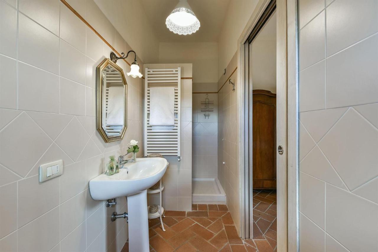 Lo Scarpellino Villa Bucine Luaran gambar