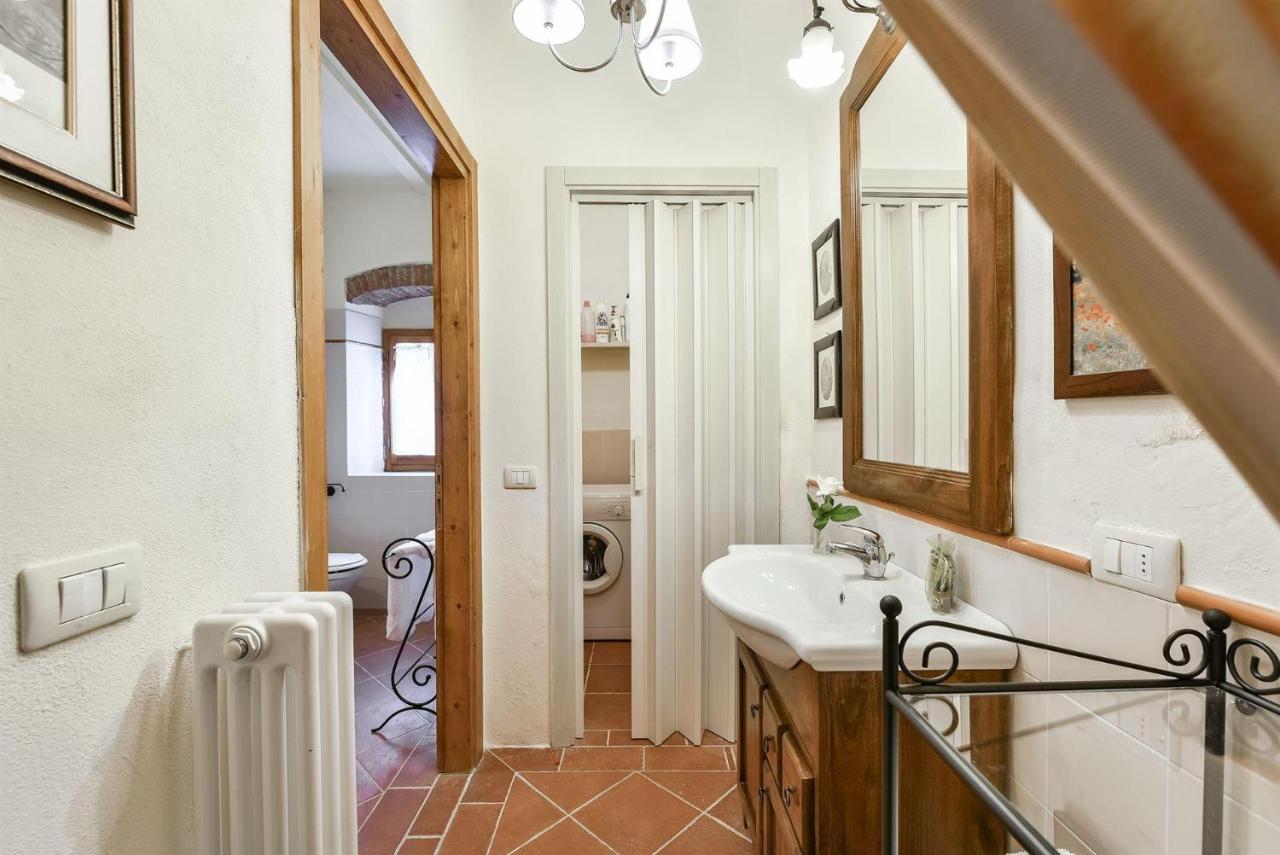 Lo Scarpellino Villa Bucine Luaran gambar