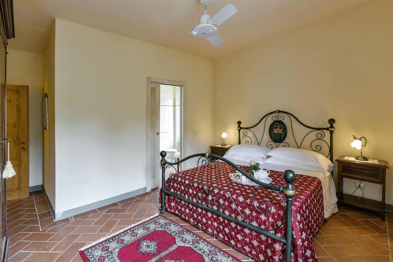 Lo Scarpellino Villa Bucine Luaran gambar